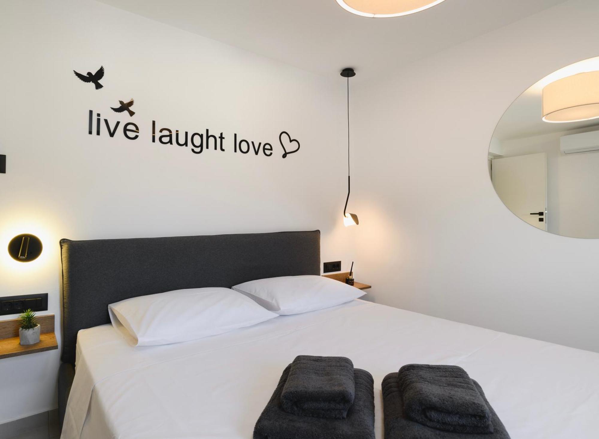Castelo View Luxury Apt Rhodes City Kültér fotó